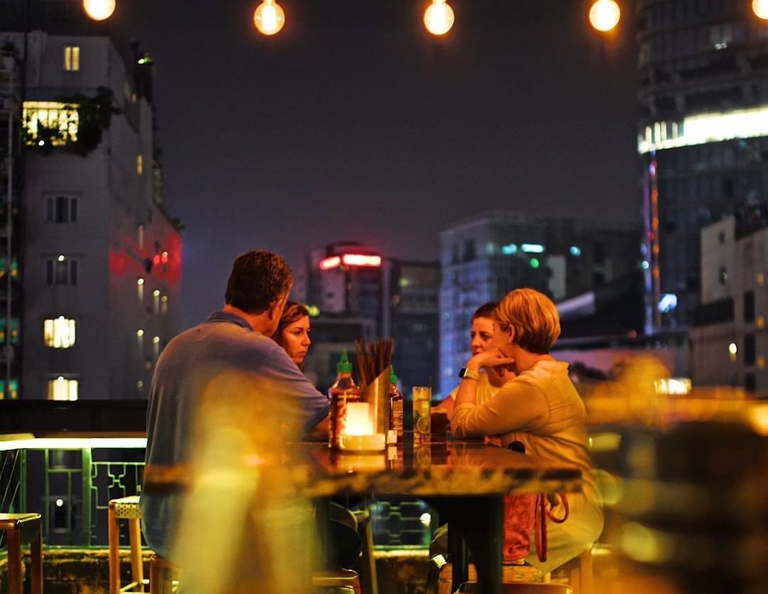 A cool place to chill with friends – Source: Anansaigon